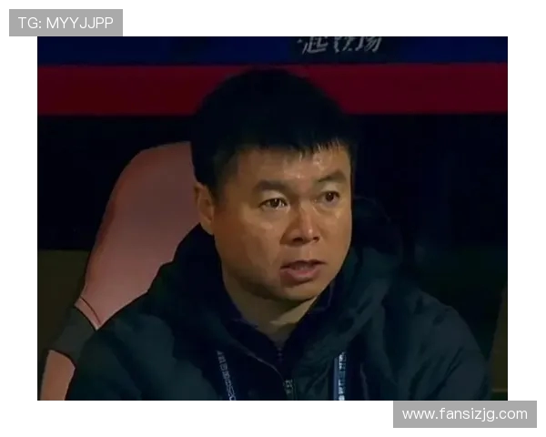 尴尬!前国脚之子留洋三年 0 球 0 助攻,回国无人问津转行娱乐圈(3) 尴尬!前国脚之子留洋三年 0 球 0 助攻,回国无人问津转行娱乐圈(3)